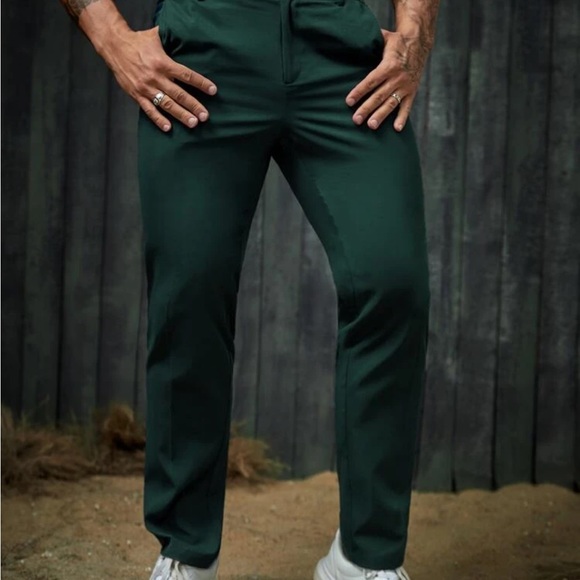 Men’s green dress pants with elastic waist.
Size small. 36” waist. - Picture 4 of 5